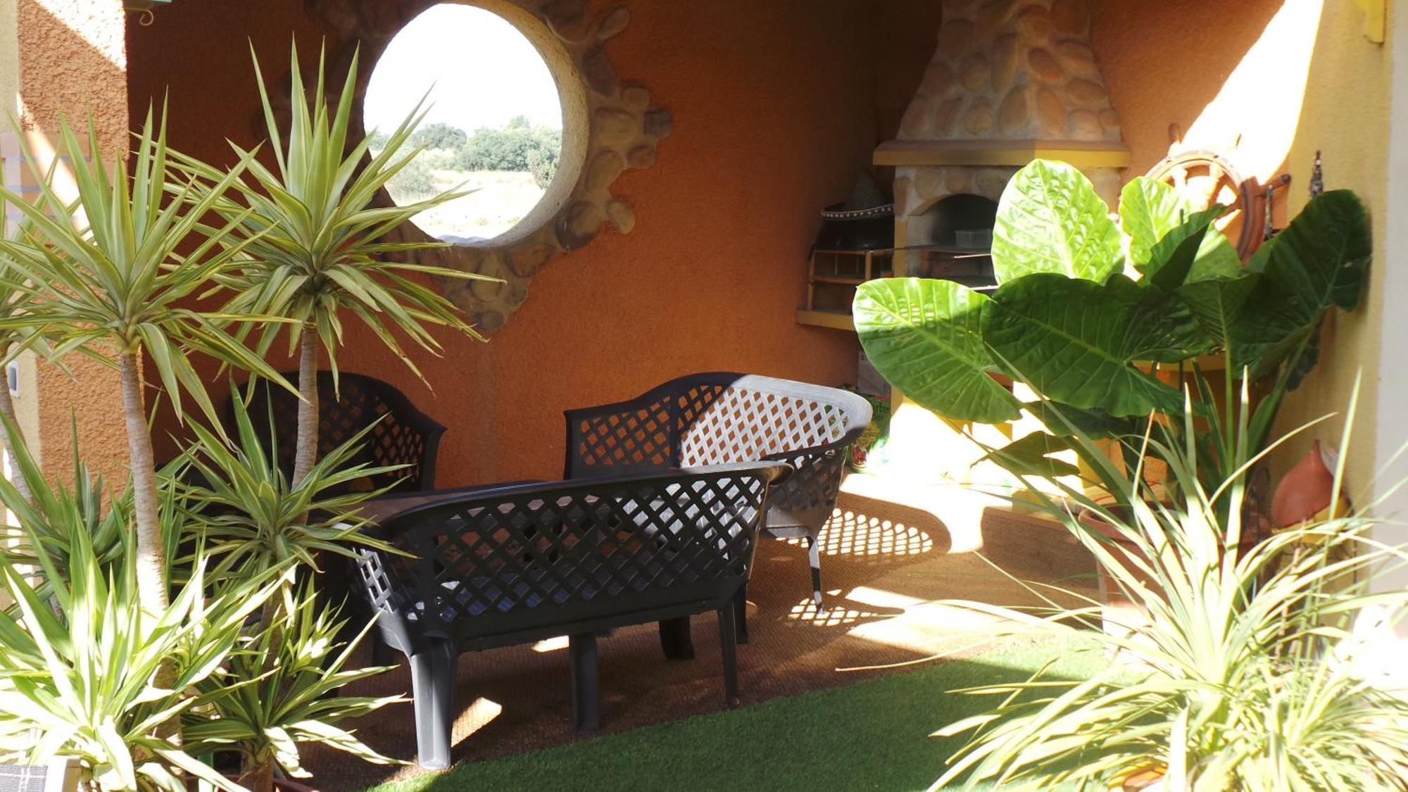 Saint Julien Apartment *